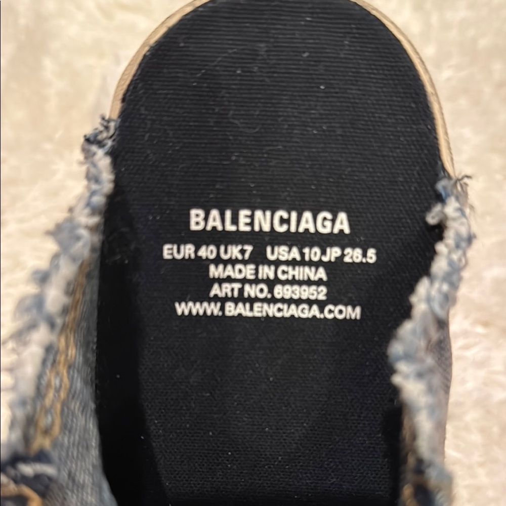 Balenciaga women distressed look Denim Sneakers new never worn - Picture 9 of 10